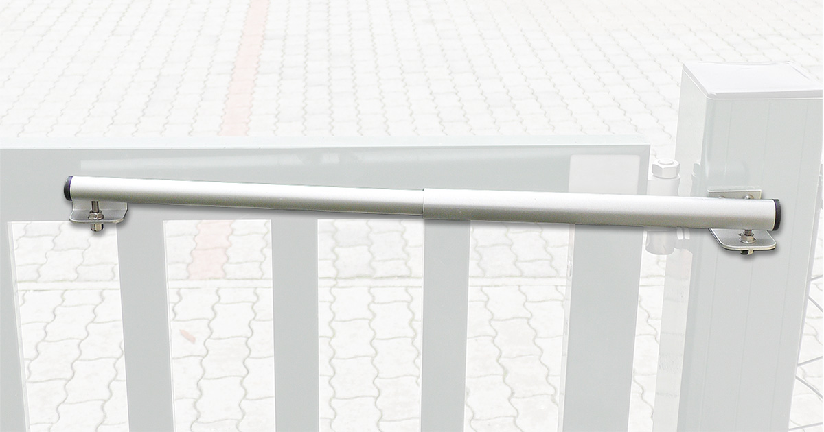 Garden gate closer mounted on a gate